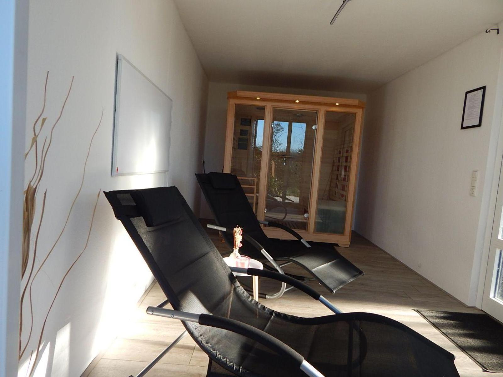 Wunderschoenes-Freistehendes-Ferienhaus-An-Der-See-Sauna-Strand-Yachthafen-Wlan Bruinisse Exterior photo