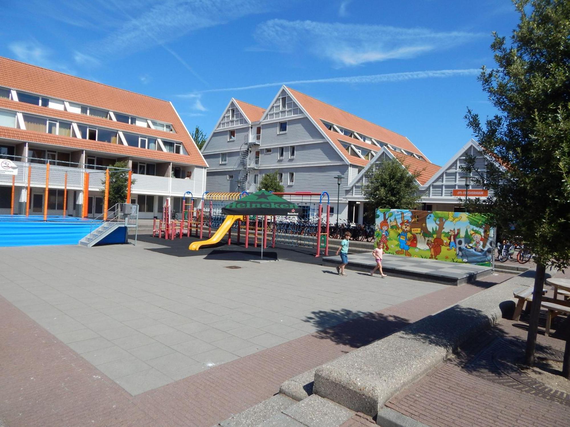 Wunderschoenes-Freistehendes-Ferienhaus-An-Der-See-Sauna-Strand-Yachthafen-Wlan Bruinisse Exterior photo